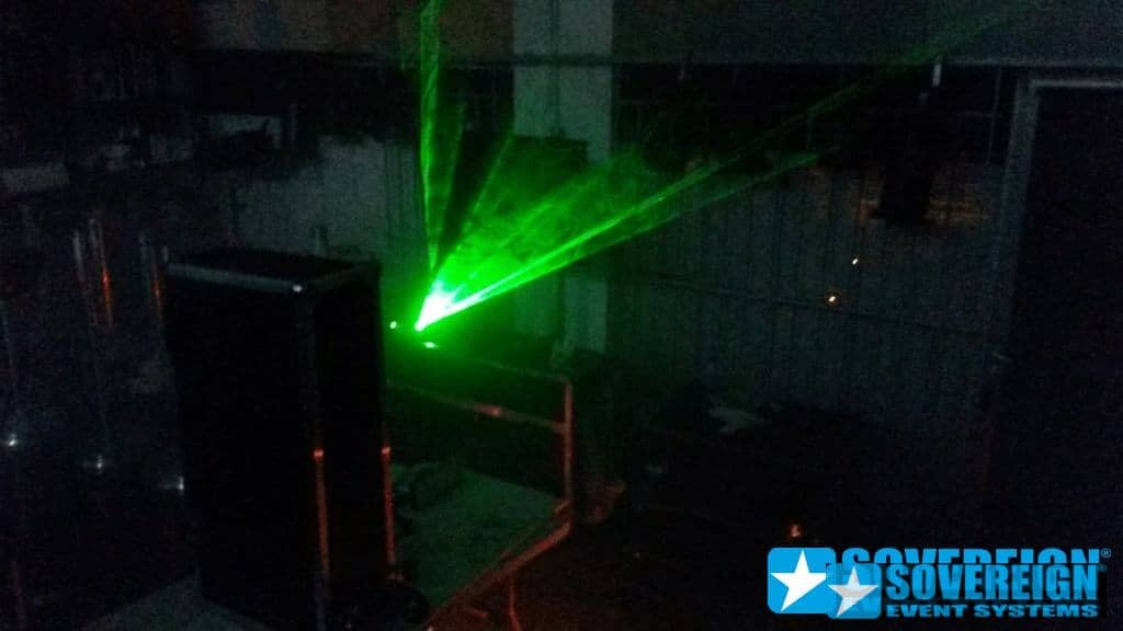 Ενοικιάσεις Laser φωτορυθμικού και smoke machine